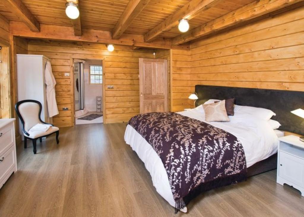 Redbrick Lodges Clipstone Екстер'єр фото