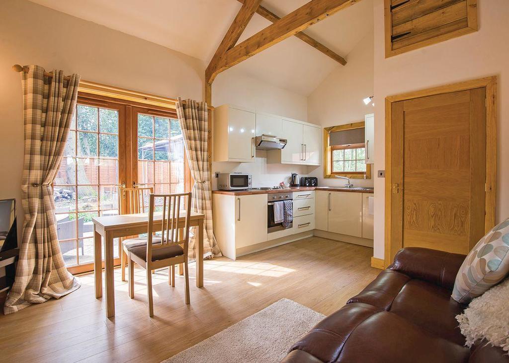 Redbrick Lodges Clipstone Екстер'єр фото